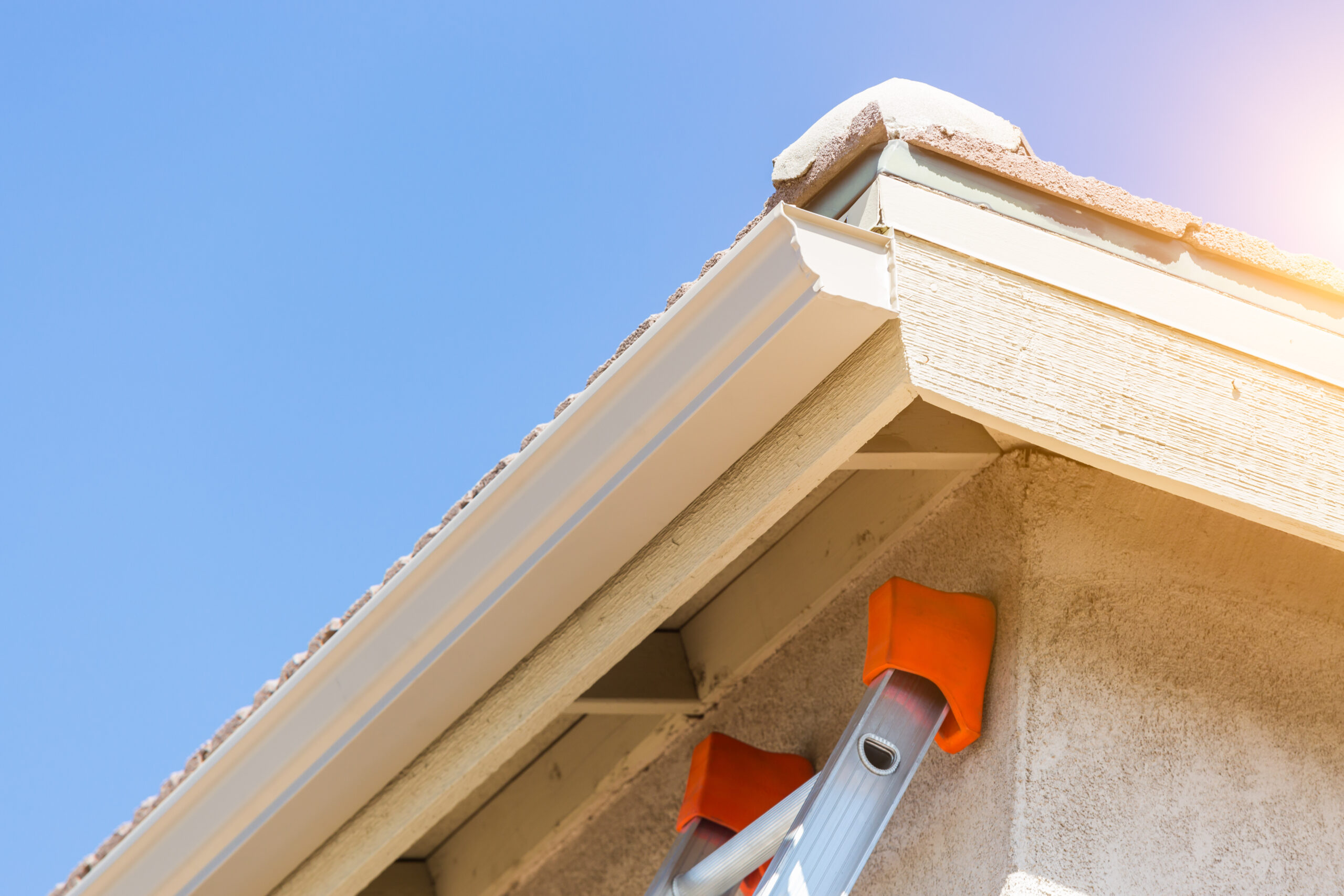 Willbuilt seamless gutters install
